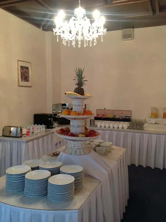 Thuringer Hof Hotel Wiedeń 3*,  Austria